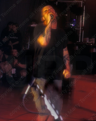 Photo of Phil Anselmo of Pantera in concert in 1994 by Marty Temme