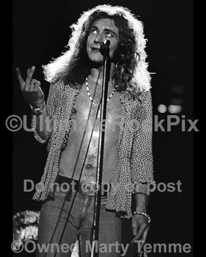 Photos of Robert Plant of Led Zeppelin in Concert in 1973 by Marty Temme