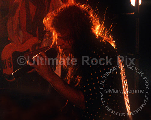 Photo of Richard Black of Shark Island in concert in 1988 - sharkrb887a