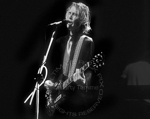 Photo of Daniel Johns of Silverchair in concert by Marty Temme