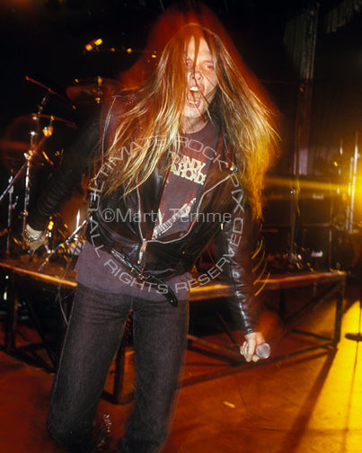 Photo of Sebastian Bach of Skid Row in concert in 1990 by Marty Temme