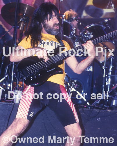 Photo of Derek Smalls in concert with Spinal Tap in 1991 by Marty Temme