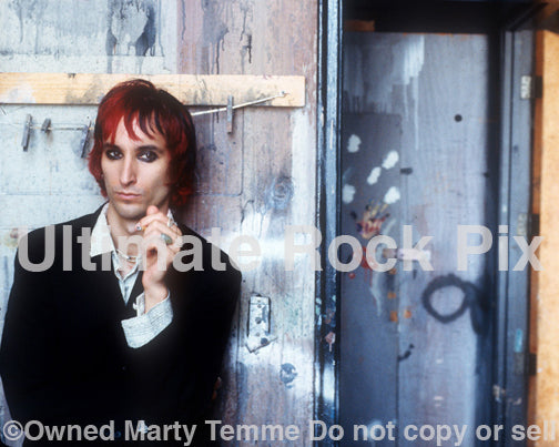 Photo of singer Vinnie Dombroski of Sponge in 1995 by Marty Temme