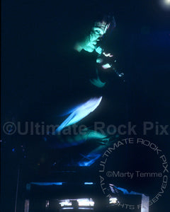 Photo of Christopher Hall of Stabbing Westward in concert in 1995 by Marty Temme