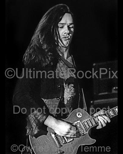 Photos of Gary Moore of Thin Lizzy in Concert in 1977 by Marty Temme