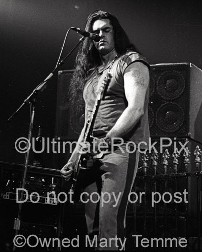 Black and white photo of Peter Steele of Type O Negative in concert by Marty Temme