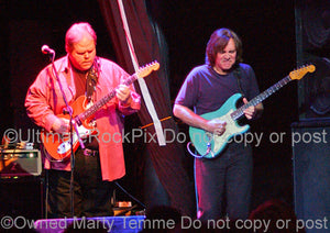 Photo of Buddy Whittington and Carl Verheyen in concert in 2008 by Marty Temme