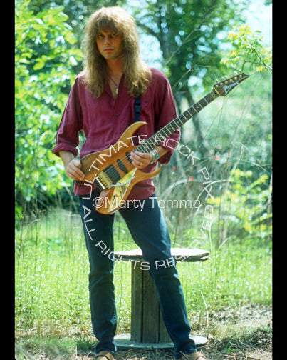 Photo of guitarist Reb Beach of Winger in 1993 by Marty Temme