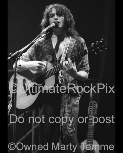 Black and White Photos of Singer Jon Anderson of Yes Performing Onstage in 1978 by Marty Temme