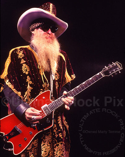 Photo of Billy Gibbons of ZZ Top playing a Gretsch Billy-Bo Jupiter Thunderbird onstage in 2003 by Marty Temme